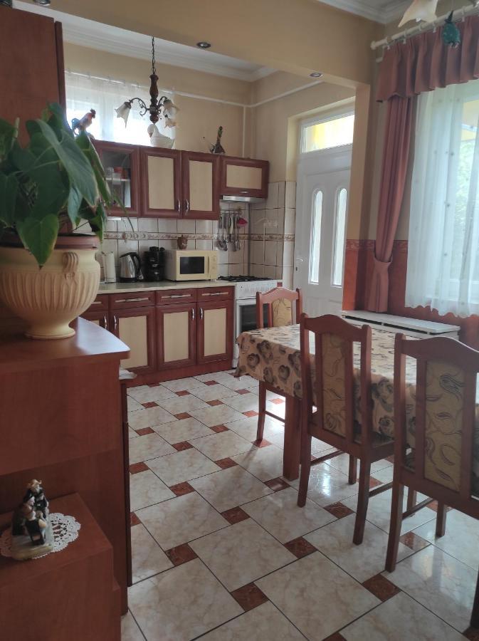 Ferienwohnung Kovacs Vendeghaz Hajdúszoboszló Exterior foto