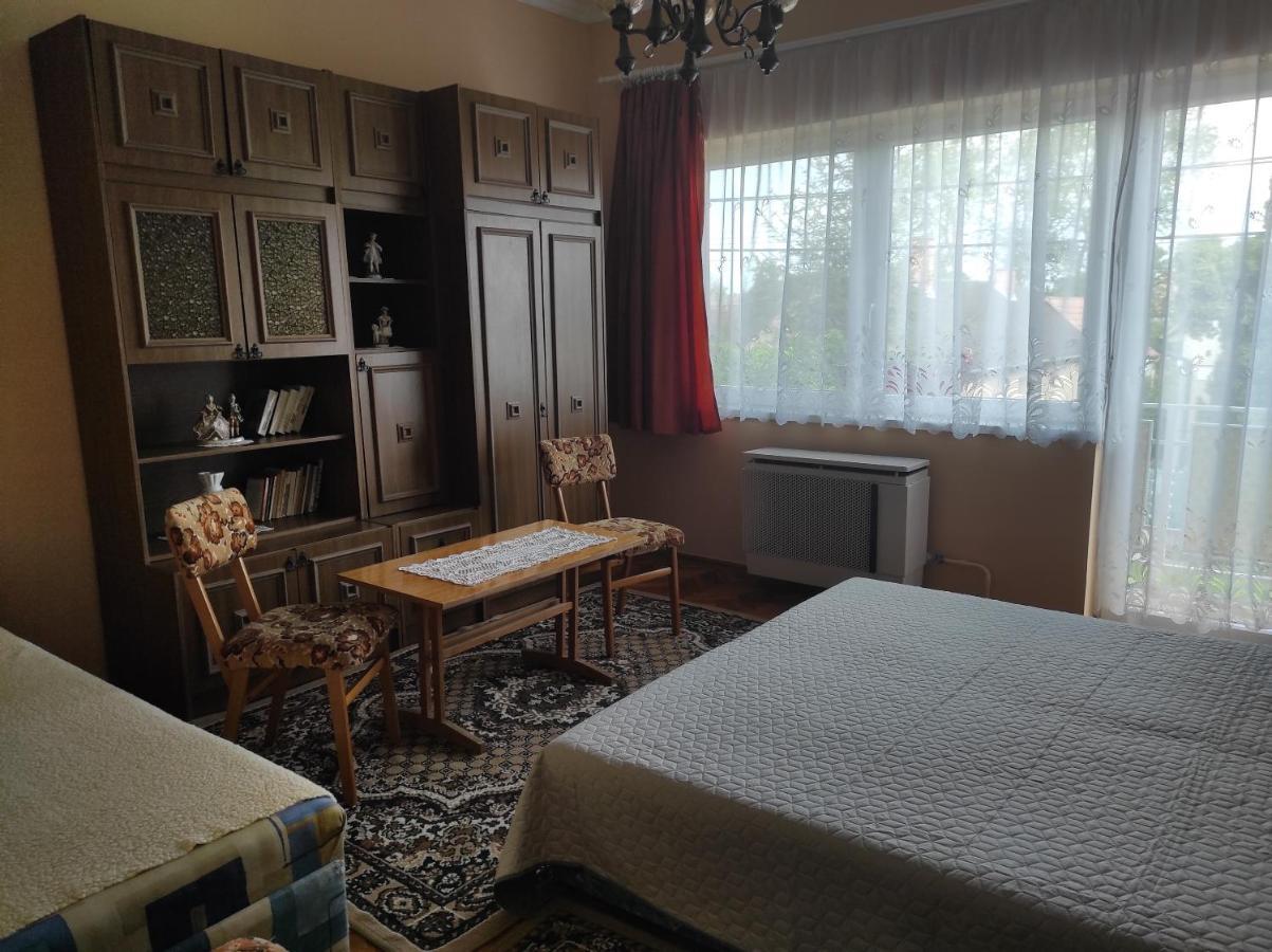 Ferienwohnung Kovacs Vendeghaz Hajdúszoboszló Exterior foto