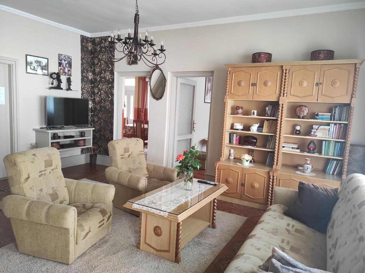 Ferienwohnung Kovacs Vendeghaz Hajdúszoboszló Exterior foto